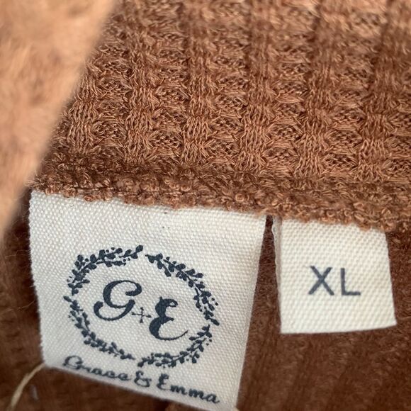 Grace & Emma nwt waffle knit turtleneck top size xl - Picture 4 of 6
